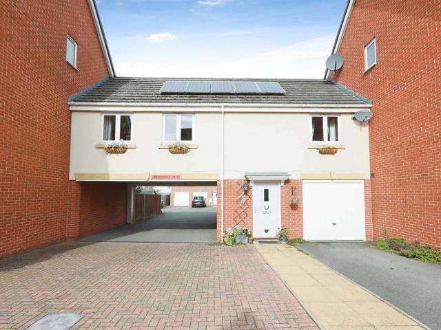 Flat for sale in Bishopton, Stratford-on-Avon