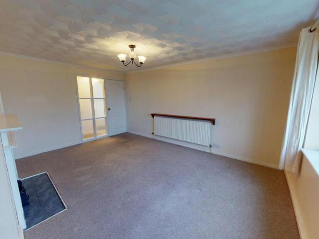 Flat for sale in Whitehawk, Brighton & Hove