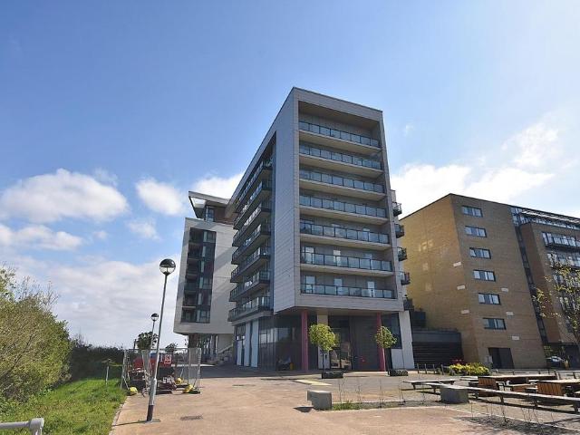 Flat for sale in Cardiff International Sports Village, Falcon Lodge