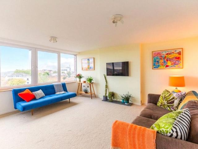 Flat for sale in Tyndall's Park, Bristol