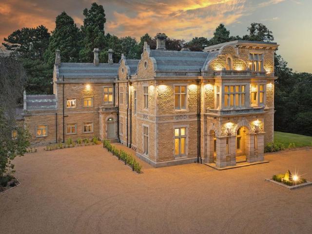 Flat for sale in Ripon, North Yorkshire