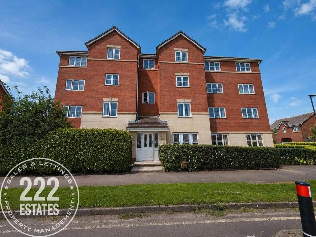 Flat for sale in Chapelford, Warrington