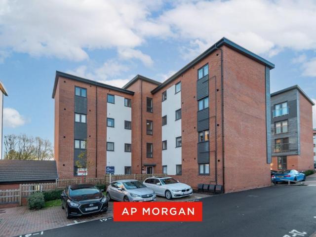 Flat for sale in Rednal, West Midlands