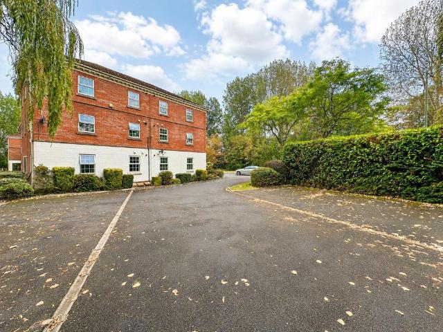 Flat for sale in North Meols, Roby Mill