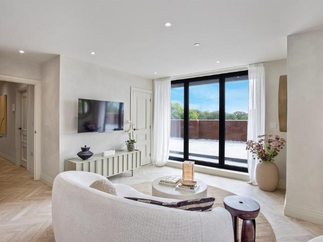 Flat for sale in Brunswick