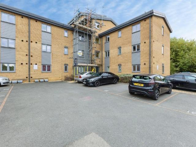 Flat for sale in Far Cotton and Delapre, Far Cotton