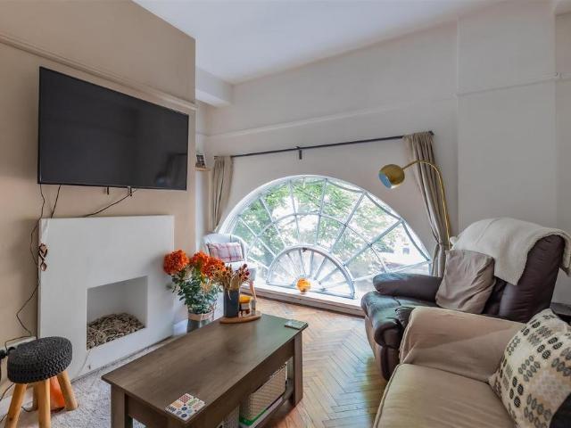 Flat for sale in Castle Quarter, Falcon Lodge