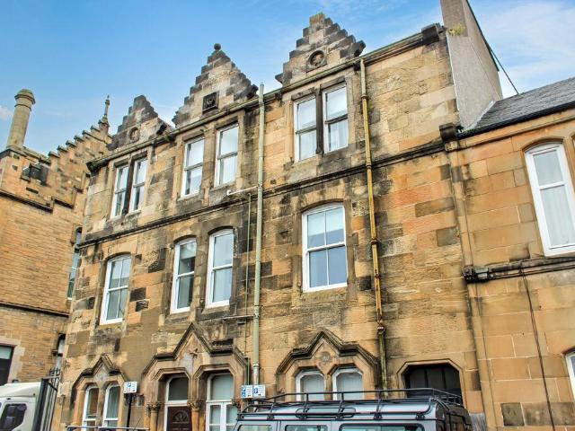 Flat for sale in Alloa, Clackmannanshire