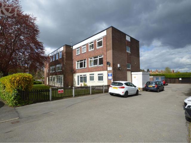 Flat for sale in Maney, Sutton Coldfield