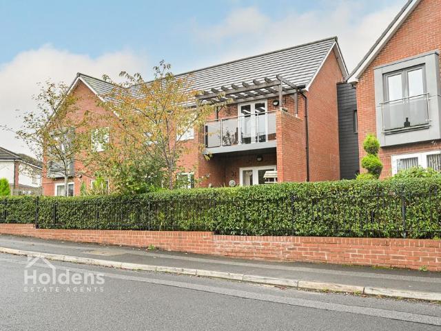 Flat for sale in Longridge, Paradise