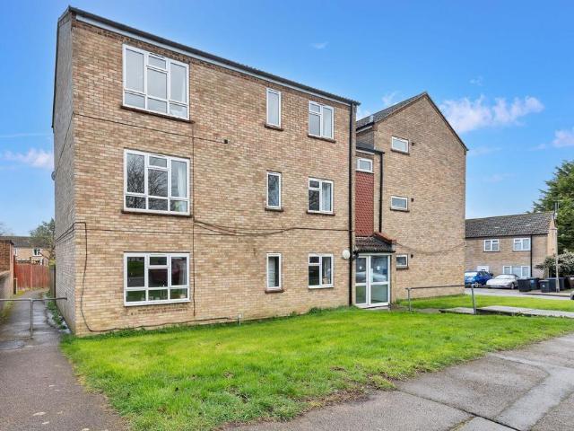 Flat for sale in Colliers End, Hertfordshire