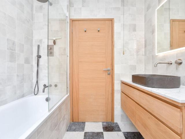 Flat for sale in Upton, Acol