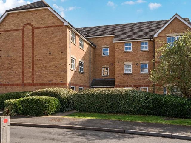 Flat for sale in The Slade, Oxfordshire