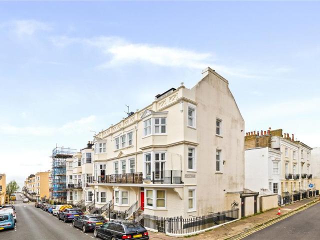 Flat for sale in Brunswick, Brighton & Hove