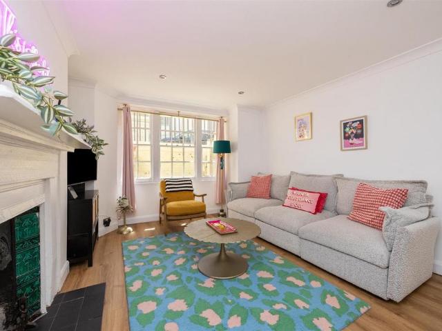 Flat for sale in Brunswick, Brighton & Hove