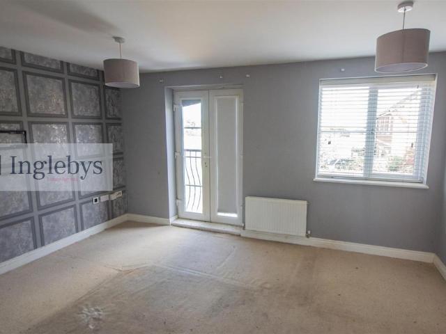 Flat for sale in Skelton, Redcar And Cleveland