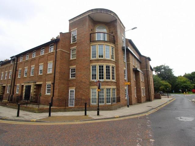 Flat for sale in Darlington