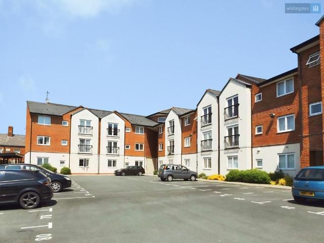 Flat for sale in Hammond Street