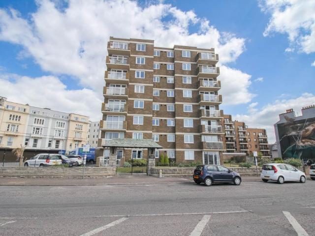 Flat for sale in Weston-super-mare, North Somerset
