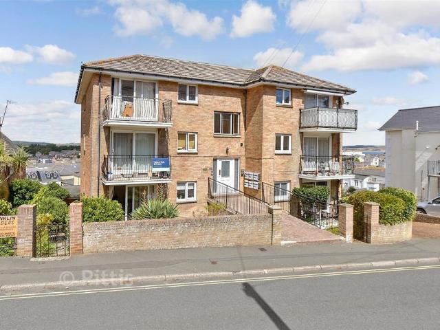 Flat for sale in Luccombe, Shanklin