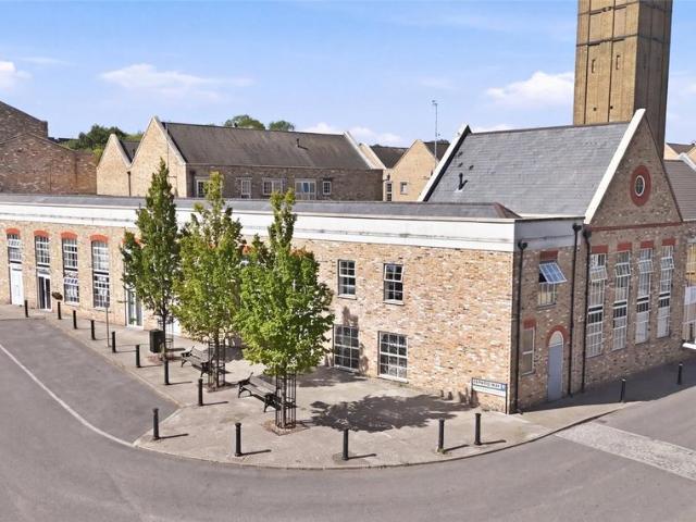 Flat for sale in Horton Kirby and South Darenth, The Butts