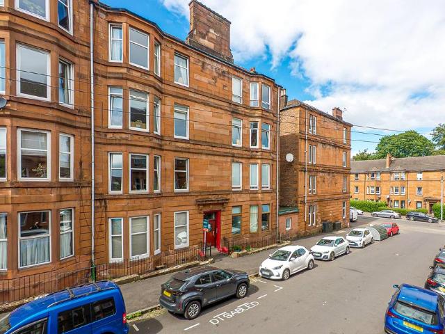 Flat for sale in Govanhill, Glasgow
