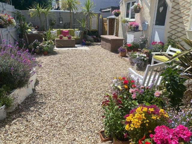 Flat for sale in Colwyn Bay, Wales