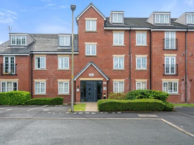 Flat for sale in Bedford, Wigan