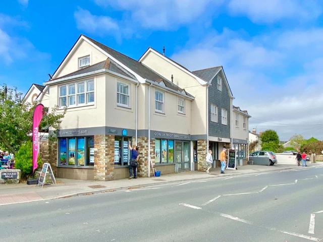 Flat for sale in Gonvena, Wadebridge