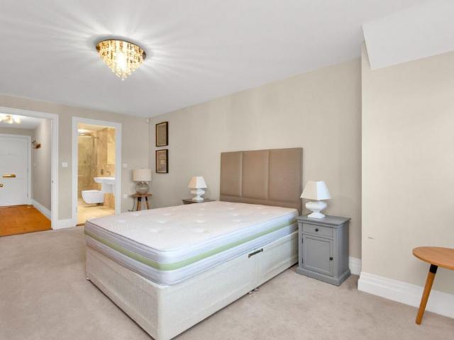 Flat for sale in Littlecote, West Sussex
