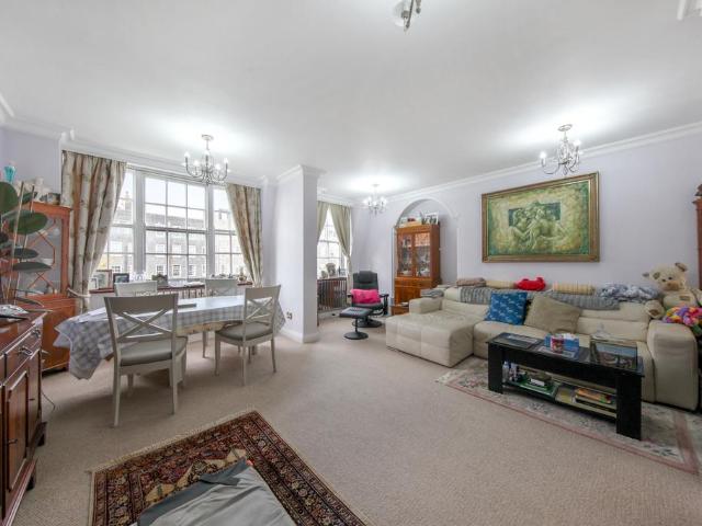 Flat for sale in St. John's Wood, Isle Of Man