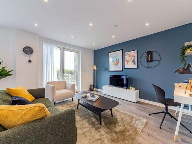 Flat for sale in Horfield, Feckenham
