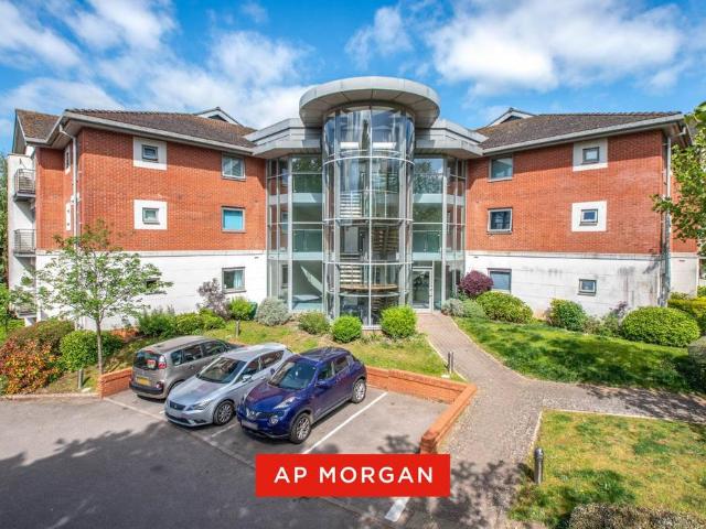 Flat for sale in Callow Hill, Redditch