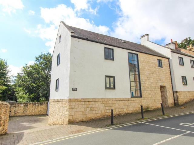 Flat for sale in Ripon, North Yorkshire