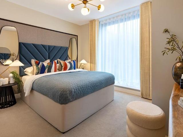 Flat for sale in St Albans, Five Acres