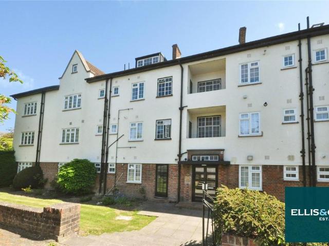 Flat for sale in London Borough of Barnet, Greater London