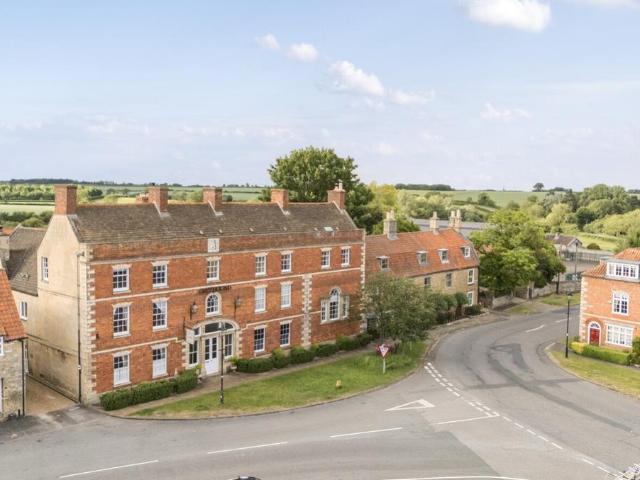 Flat for sale in Barholm, Lincolnshire