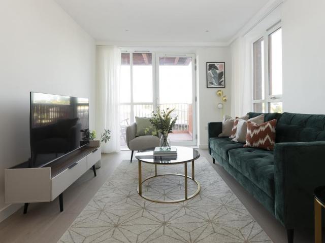 Flat for sale in Greater London
