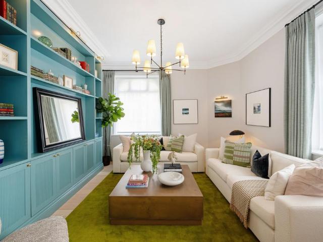 Flat for sale in Marylebone, Greater London