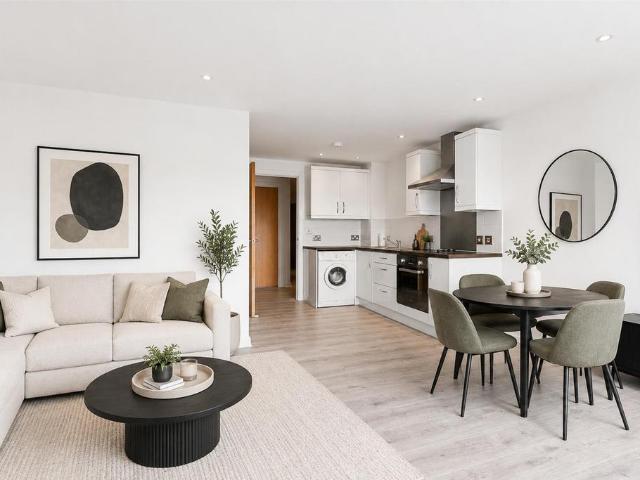 Flat for sale in St Ann's, Haddon