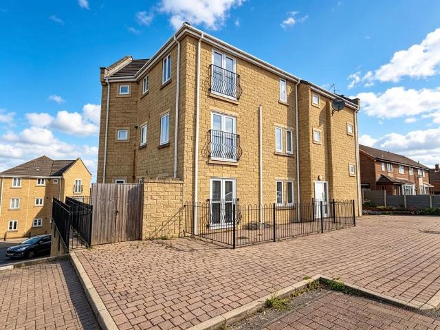 Flat for sale in Greenheys, Greater Manchester