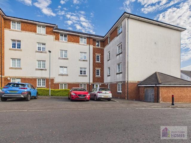 Flat for sale in West Mains, Barassie