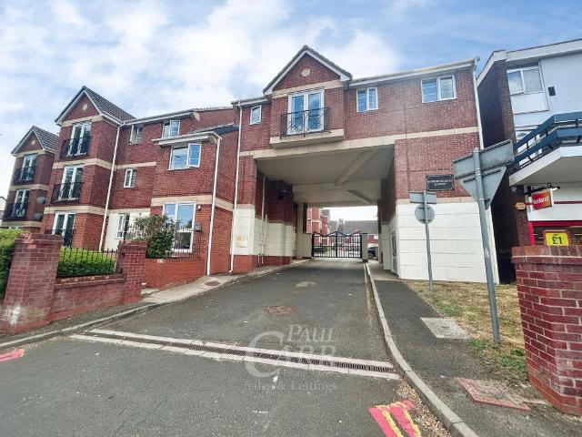 Flat for sale in West Midlands