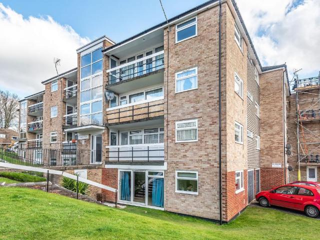 Flat for sale in Abbotts Barton, Harestock