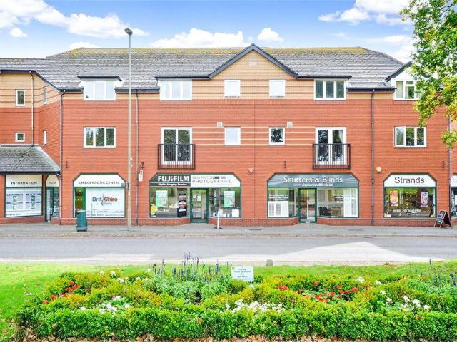 Flat for sale in Old Milton, Ashurst Bridge