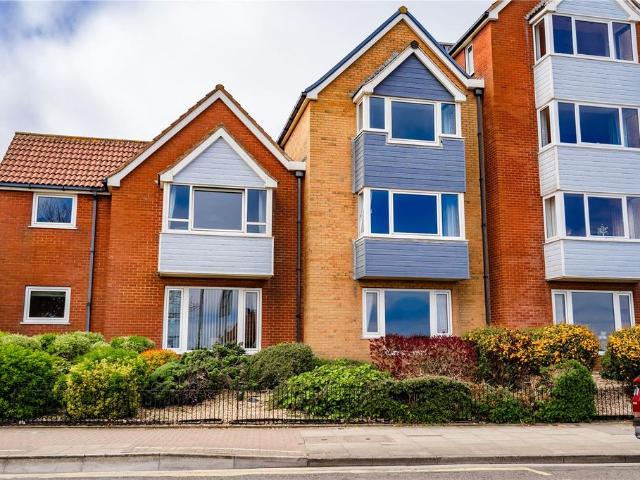 Flat for sale in Cleethorpes, North East Lincolnshire