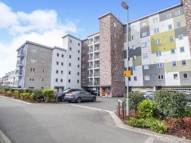 Flat for sale in Tyne And Wear