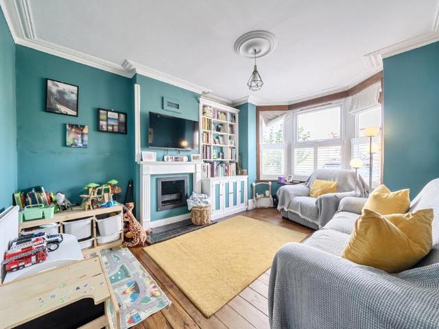 Flat for sale in London Borough of Merton, Greater London