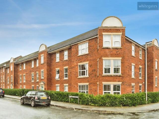 Flat for sale in Kingsbourne, Nantwich