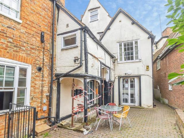 Flat for sale in Green Park, Milton Keynes